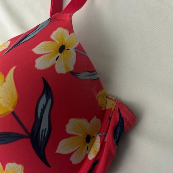 VS PINK Wear Everywhere Push Up Bra Red Floral Print 38D Adjustable Strap - Picture 4 of 8